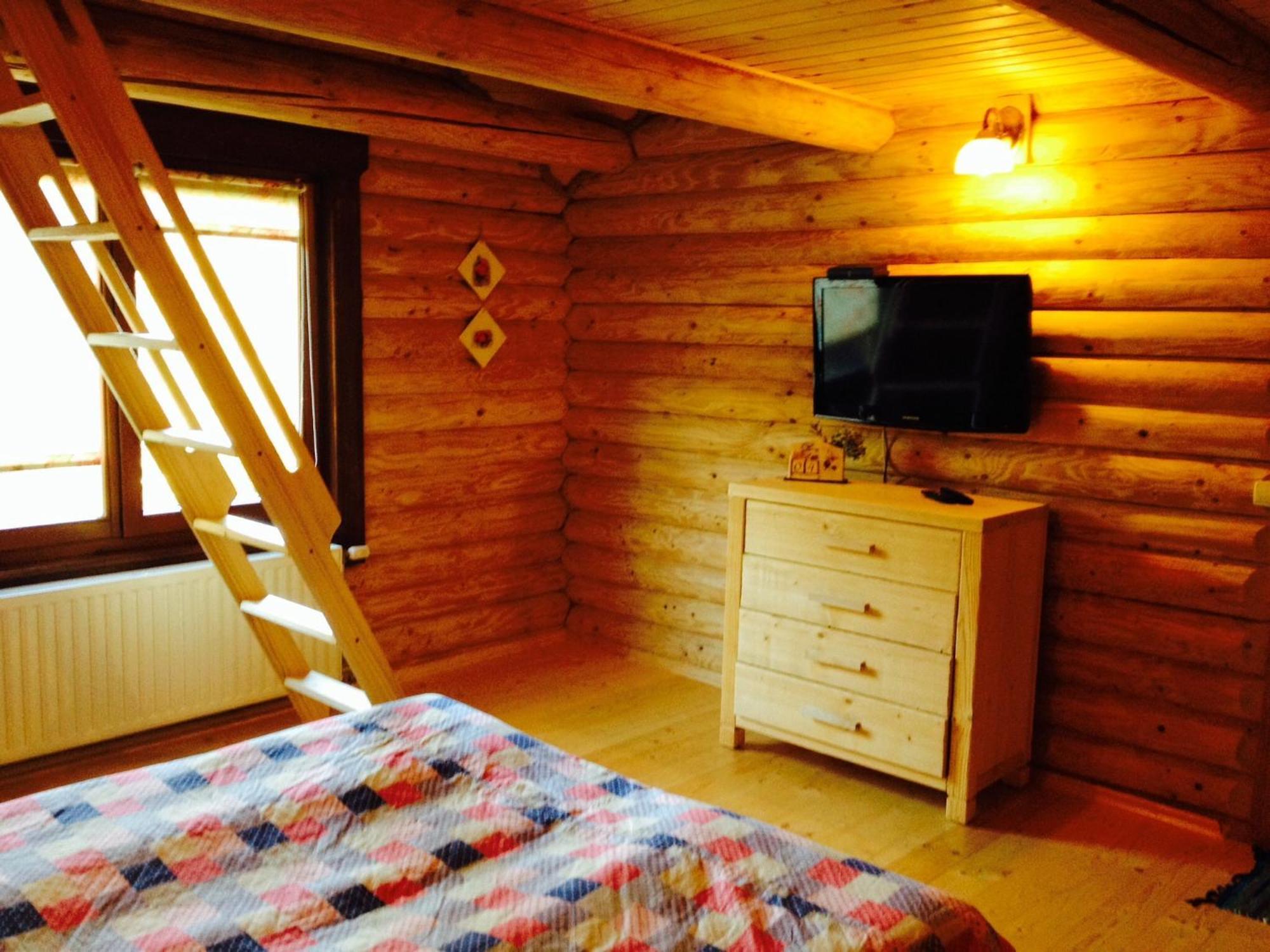 Sadyba Ertash Vyshka Quarto foto